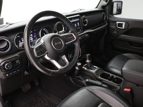 Used 2023 Jeep Wrangler Unlimited Rubicon 4xe w/ Steel Bumper Group image 16