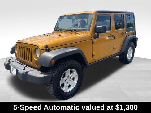 Used 2014 Jeep Wrangler Unlimited Sport w/ Quick Order Package 24S AWD/4WD image 4