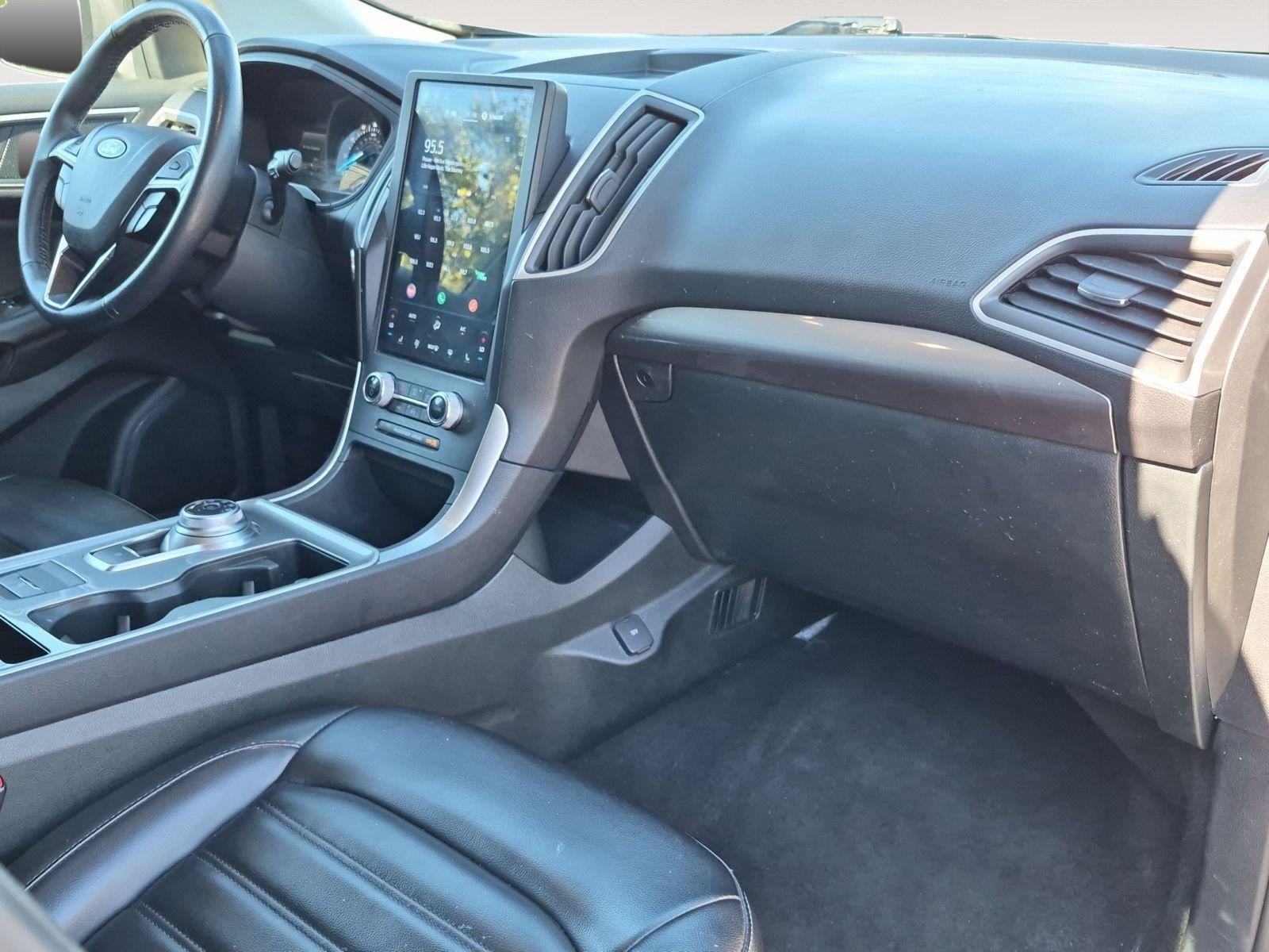 Used 2024 Ford Edge SEL AWD/4WD image 18