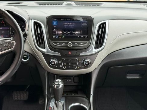 Used 2021 Chevrolet Equinox Premier FWD image 14
