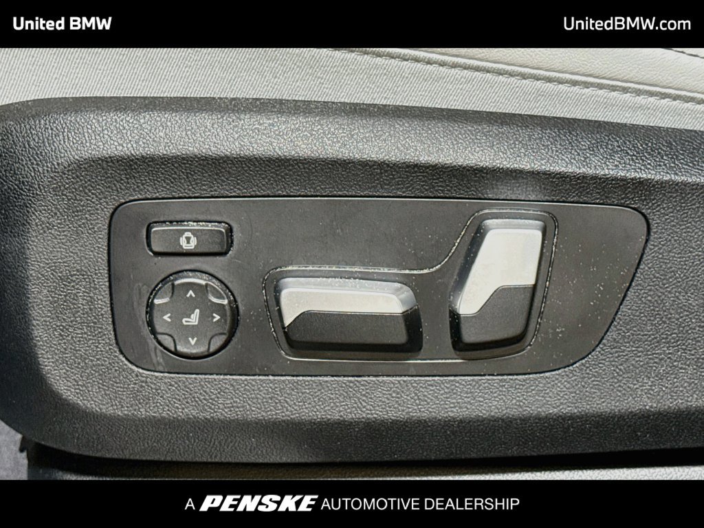Used 2024 BMW X5 sDrive40i w/ Premium Package RWD image 11