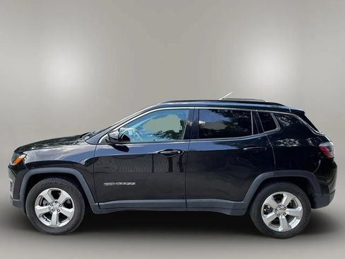 Used 2018 Jeep Compass Latitude w/ Popular Equipment Group FWD image 5