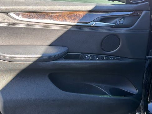 Used 2014 BMW X5 xDrive50i image 23