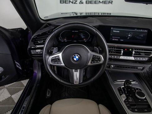 Used 2023 BMW Z4 M40i w/ Premium Package image 17