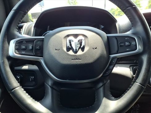 Used 2023 RAM 1500 Big Horn AWD/4WD image 10