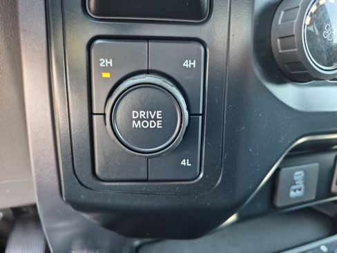 Used 2023 Ford F150 XLT AWD/4WD image 31