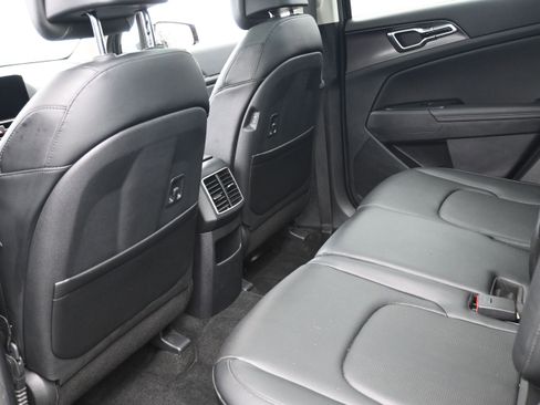 Used 2026 Kia Sportage SX FWD image 21