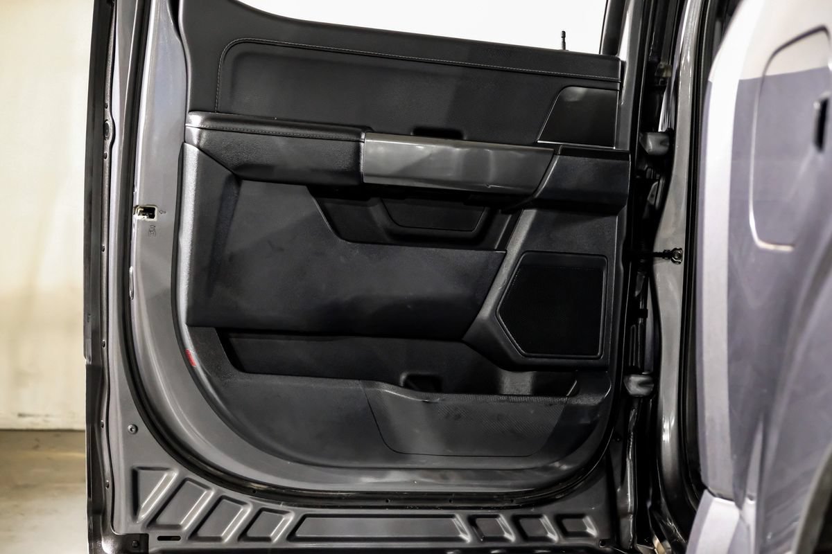 Used 2023 Ford F150 XLT w/ XLT Black Appearance Package AWD/4WD image 35
