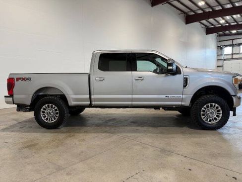 Used 2021 Ford F250 XLT w/ XLT Premium Package AWD/4WD image 7