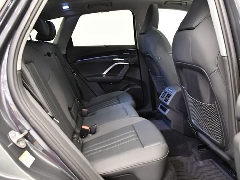 Used 2025 Audi Q5 Premium Plus w/ Premium Plus AWD/4WD image 51