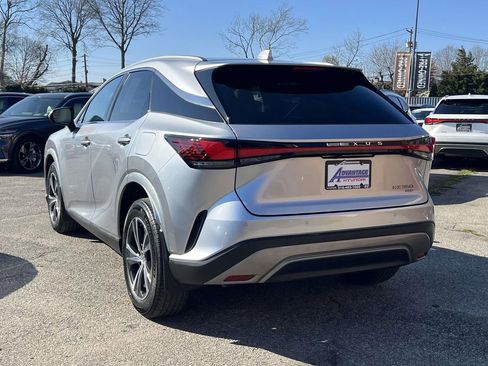Used 2023 Lexus RX 350 Premium w/ Accessory Package image 5