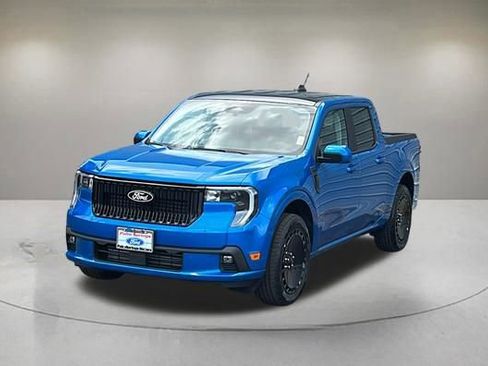 New 2025 Ford Maverick Lobo image 3