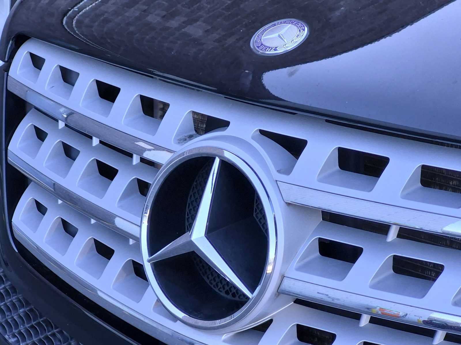 Used 2010 Mercedes-Benz ML 350 4MATIC image 12