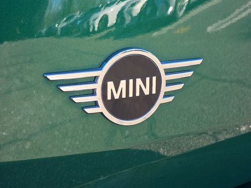 Used 2024 MINI Cooper Clubman S image 30