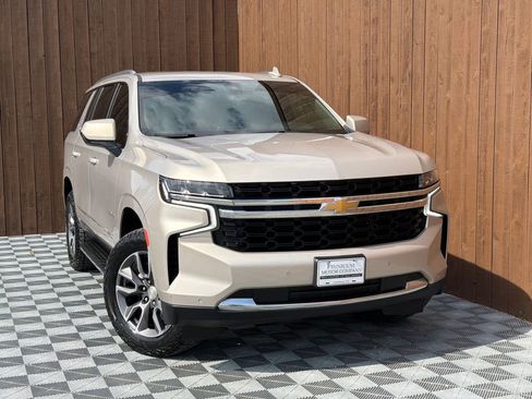 Used 2022 Chevrolet Tahoe LS w/ Driver Alert Package image 11