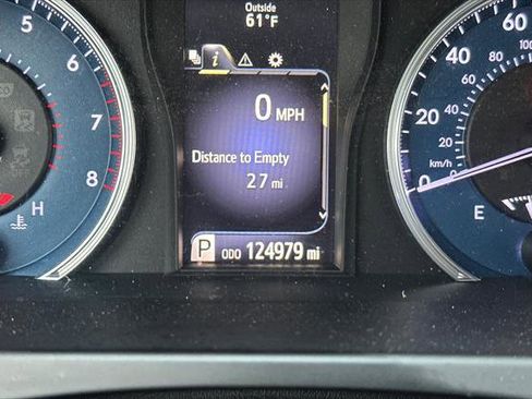 Certified 2017 Toyota Camry LE image 27