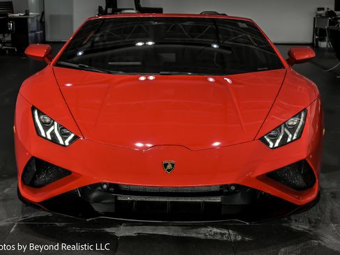 Used 2023 Lamborghini Huracan EVO image 5