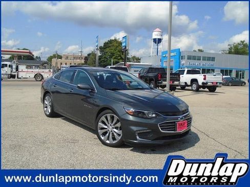 Used 2017 Chevrolet Malibu Premier FWD image 1