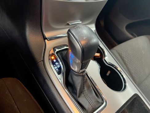 Used 2022 Jeep Grand Cherokee Laredo E AWD/4WD image 18