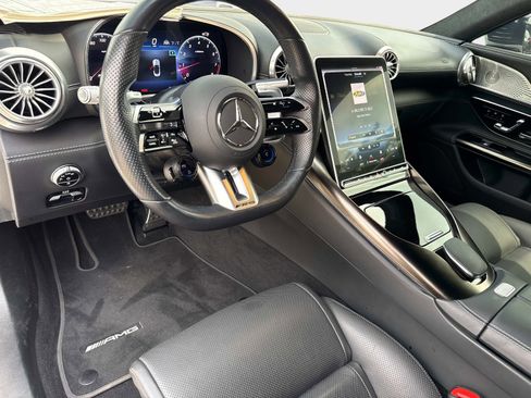 Certified 2022 Mercedes-Benz SL 55 AMG 4MATIC image 17