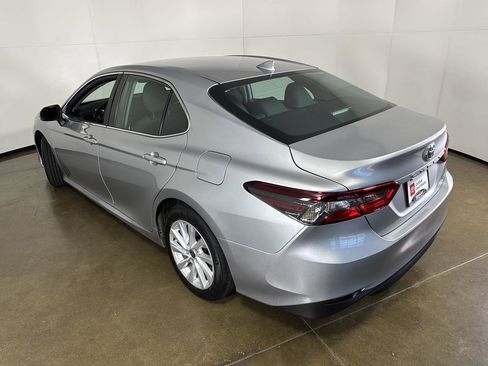 Used 2022 Toyota Camry LE w/ Cold Weather Package image 20