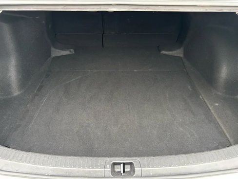 Used 2024 Toyota Corolla LE image 30