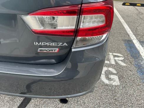 Used 2018 Subaru Impreza 2.0i Sport AWD/4WD image 9