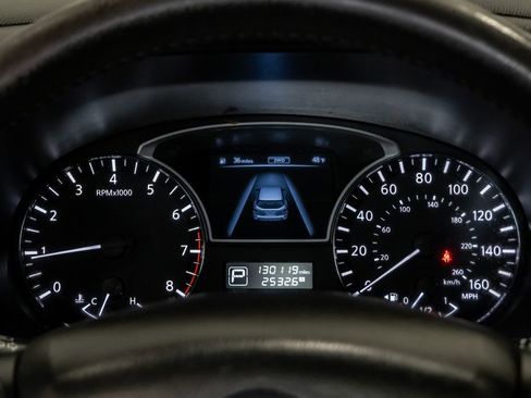 Used 2014 Nissan Pathfinder SL w/ SL Premium Package AWD/4WD image 14