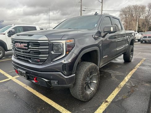 Used 2022 GMC Sierra 1500 AT4 w/ AT4 Premium Package image 7