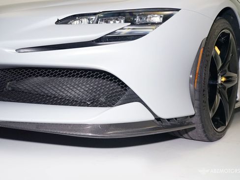 Used 2022 Ferrari SF90 Stradale image 9