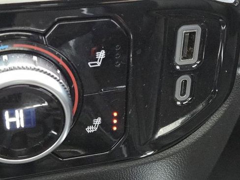 Used 2024 GMC Sierra 1500 Elevation w/ Elevation Premium Package image 8