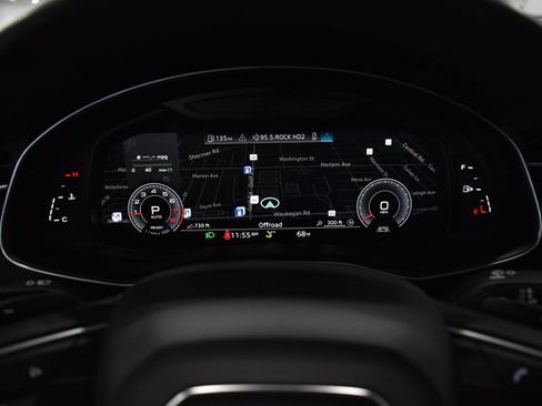 Used 2023 Audi Q7 2.0T Premium w/ Towing Package image 16