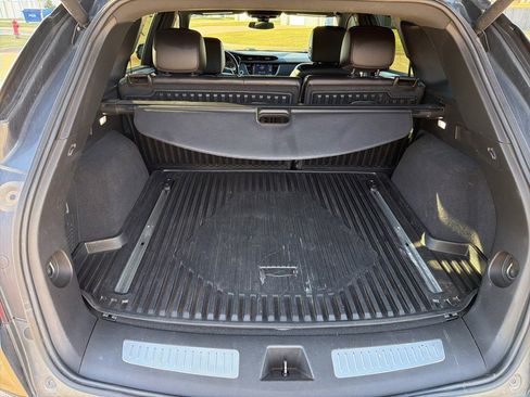 Used 2021 Cadillac XT5 Premium Luxury w/ LPO, Floor Liner Package image 6