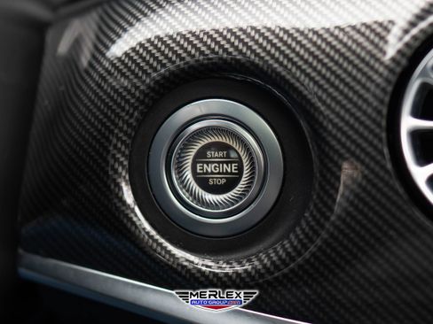 Used 2018 Mercedes-Benz S 560 4MATIC Sedan w/ Premium Package image 36