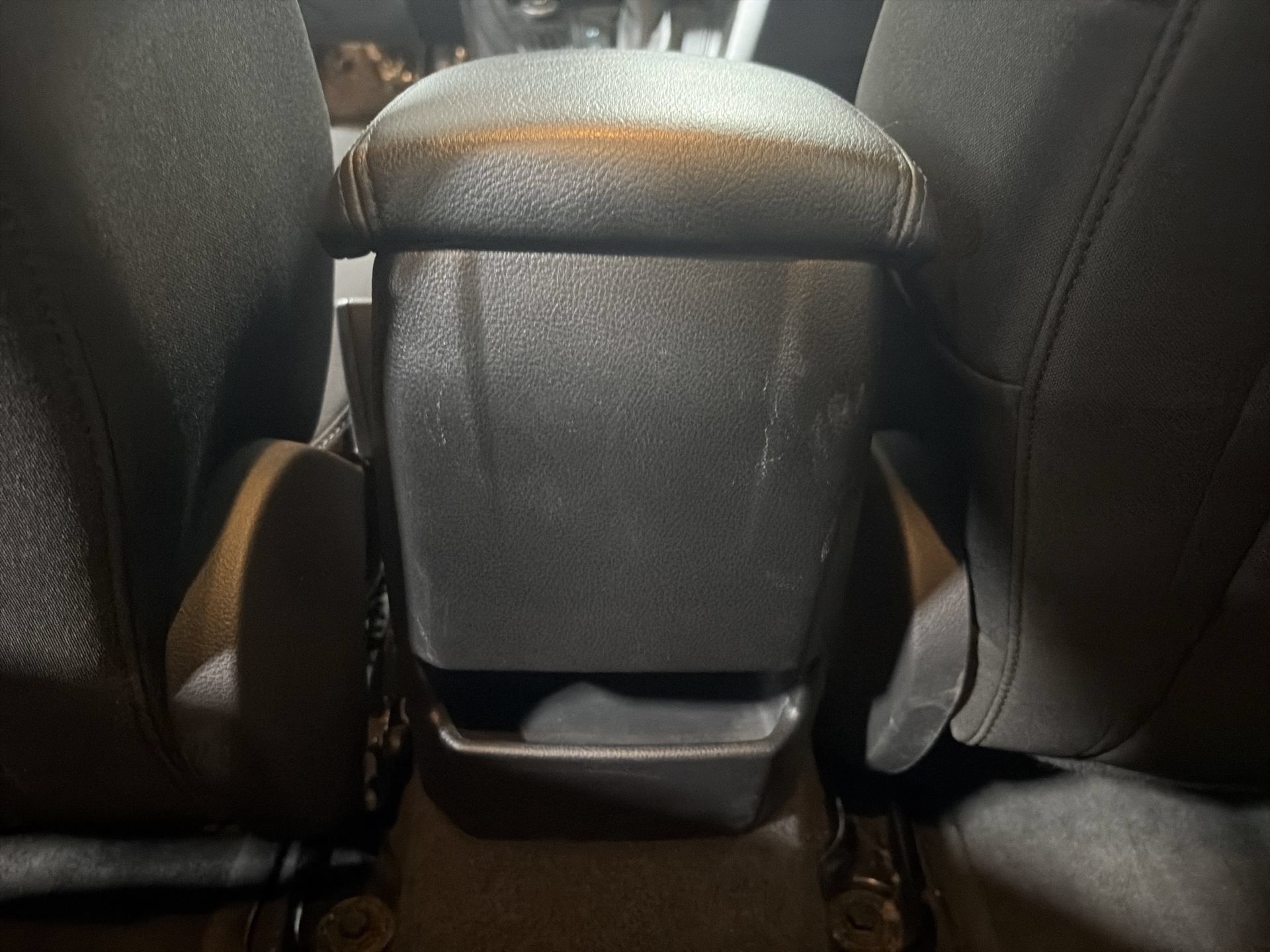 Used 2015 Ford Focus SE FWD image 23