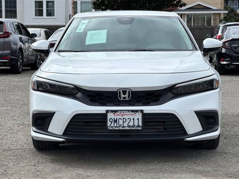 Certified 2024 Honda Civic EX-L image 9