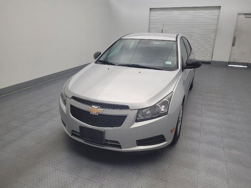 Used 2014 Chevrolet Cruze LS FWD image 15