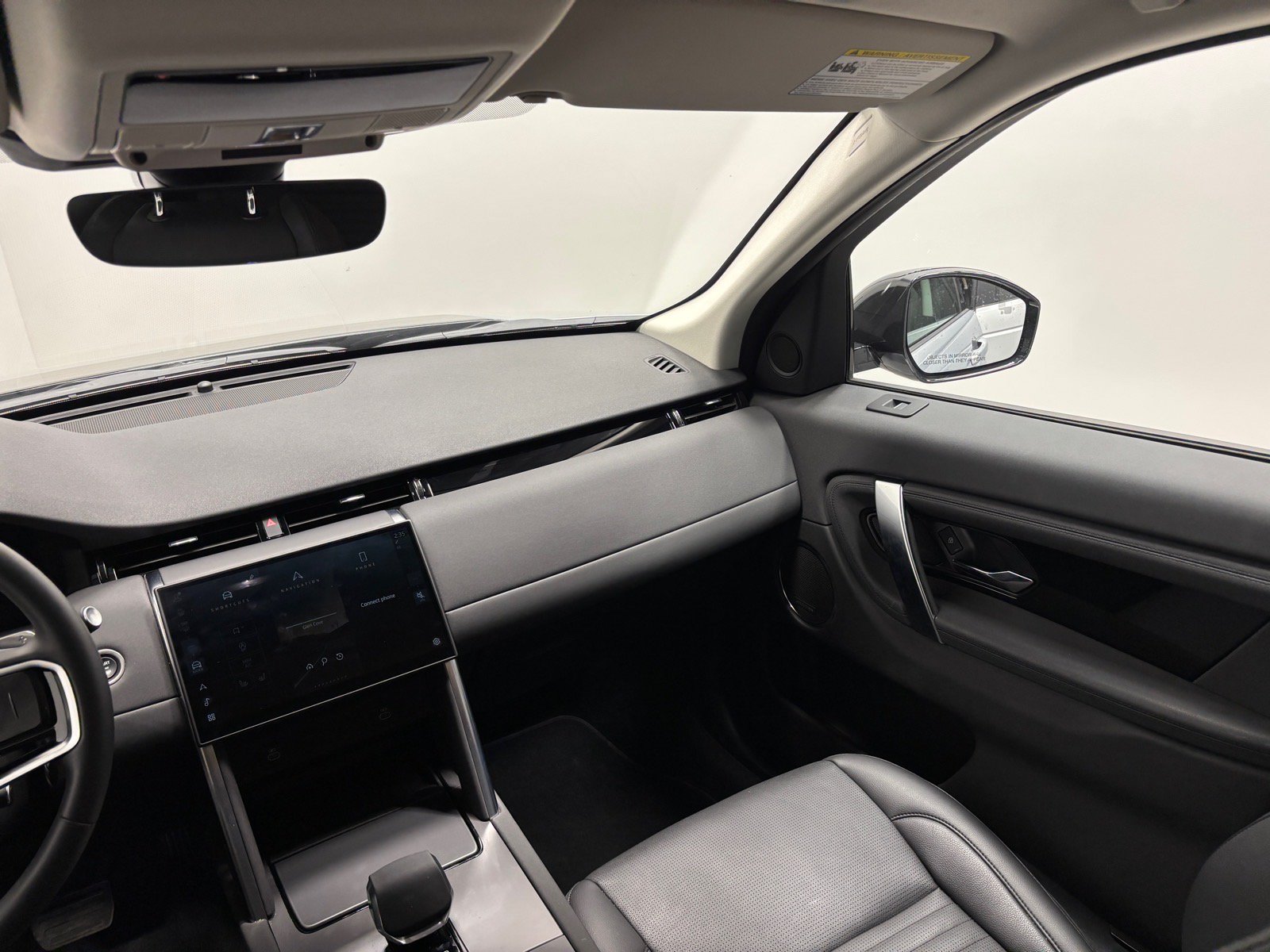 New 2024 Land Rover Discovery Sport S AWD/4WD image 34