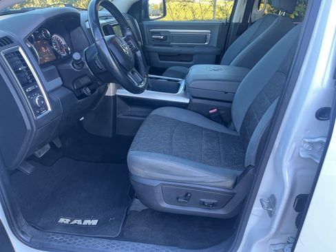 Used 2016 RAM 1500 Lone Star image 11