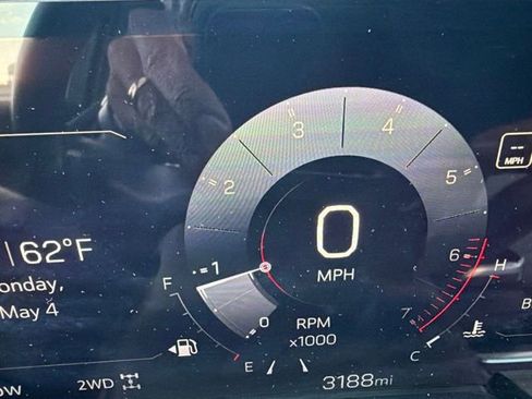 Used 2025 GMC Terrain Elevation AWD/4WD image 11