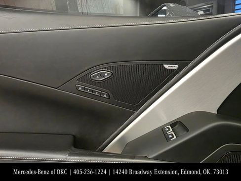 Used 2015 Chevrolet Corvette Z06 w/ 3LZ Preferred Equipment Group image 13