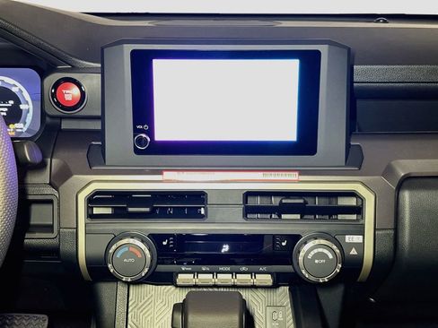 New 2026 Toyota Tacoma TRD Off-Road AWD/4WD image 9