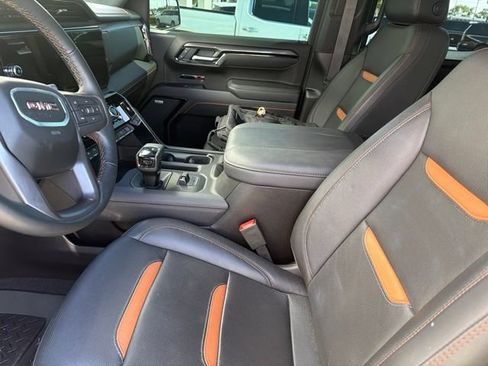 Used 2025 GMC Sierra 1500 AT4 AWD/4WD image 15