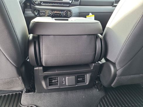 New 2025 Chevrolet Silverado 1500 LT w/ Convenience Package II RWD image 21