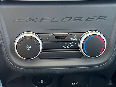 New 2026 Ford Explorer Active w/ Active Comfort Package AWD/4WD image 37