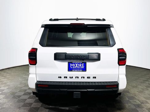 Certified 2026 Toyota 4Runner SR5 AWD/4WD image 6