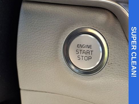 Used 2022 Kia Telluride EX w/ EX Premium Package FWD image 24