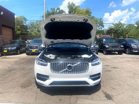 Used 2019 Volvo XC90 T6 Inscription w/ Luxury Package image 11