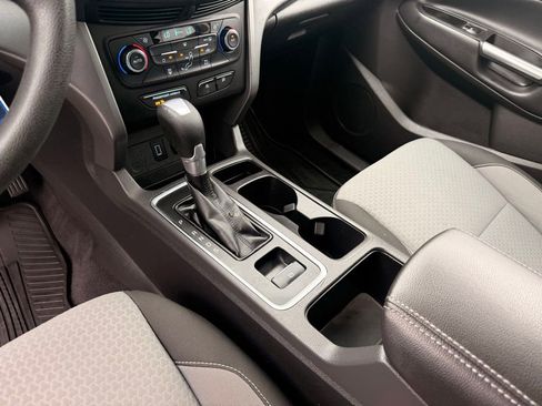 Used 2017 Ford Escape SE AWD/4WD image 13