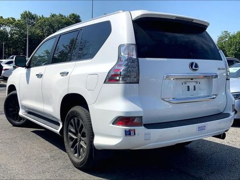 Used 2020 Lexus GX 460 Premium w/ Premium Package AWD/4WD image 3